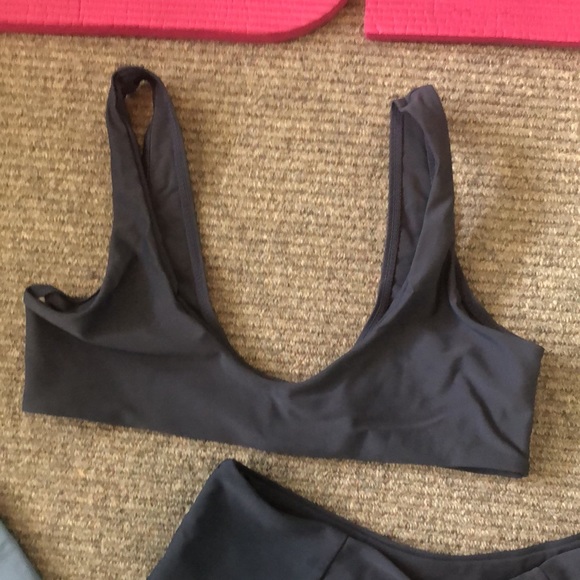 ZAFUL bunDle of 2! High Cut Scoop Bikini Sets - Picture 9 of 9